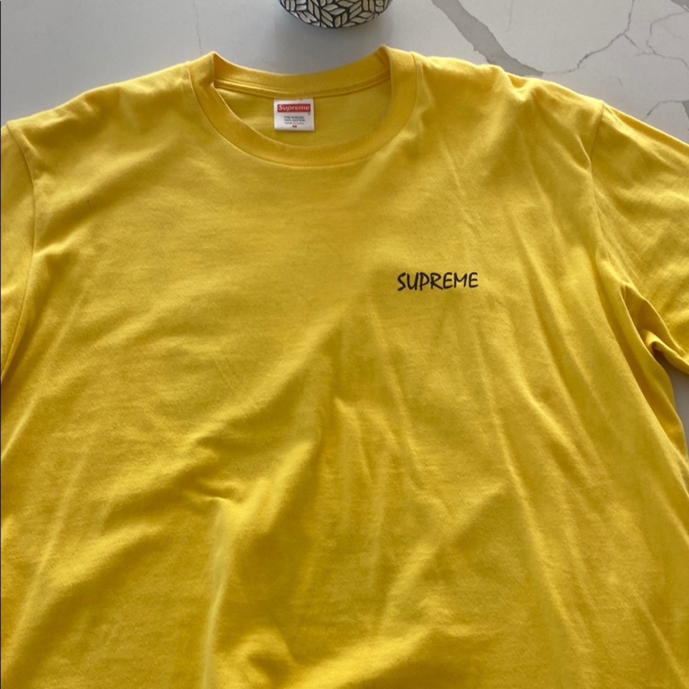 Supreme Yellow Short Sleeve Tee Vibrant Cotton Crew Neck